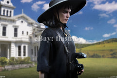Presale Sideshow 100498 1/6 Beetlejuice Lydia Deetz Female Action Figure Model